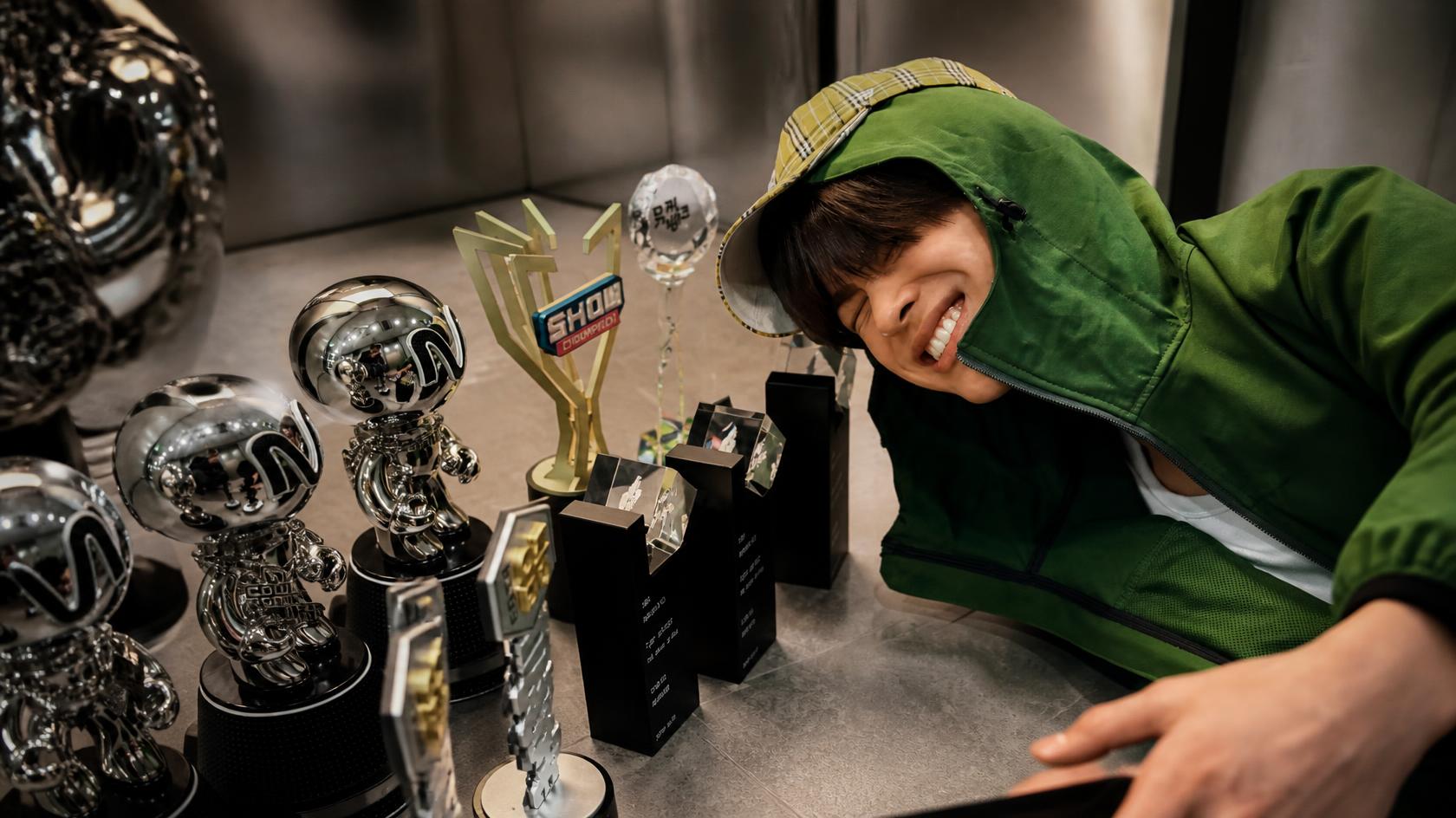 CORTIS’ “REDRED” Reaches 12 Music Show Wins After New “Music Bank” Victory